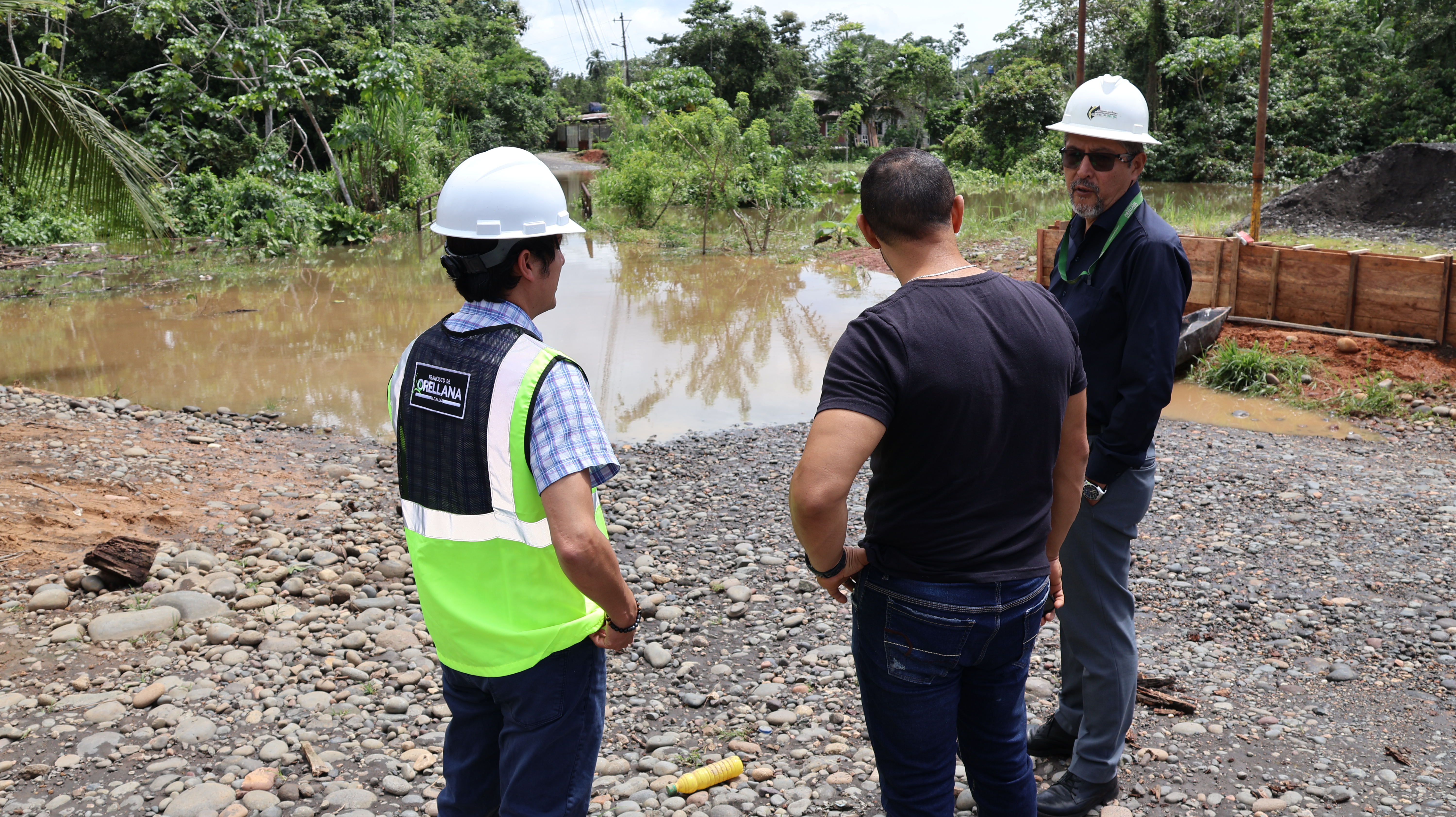 Mantenimiento y limpieza a sistema de alcantarillado sanitario