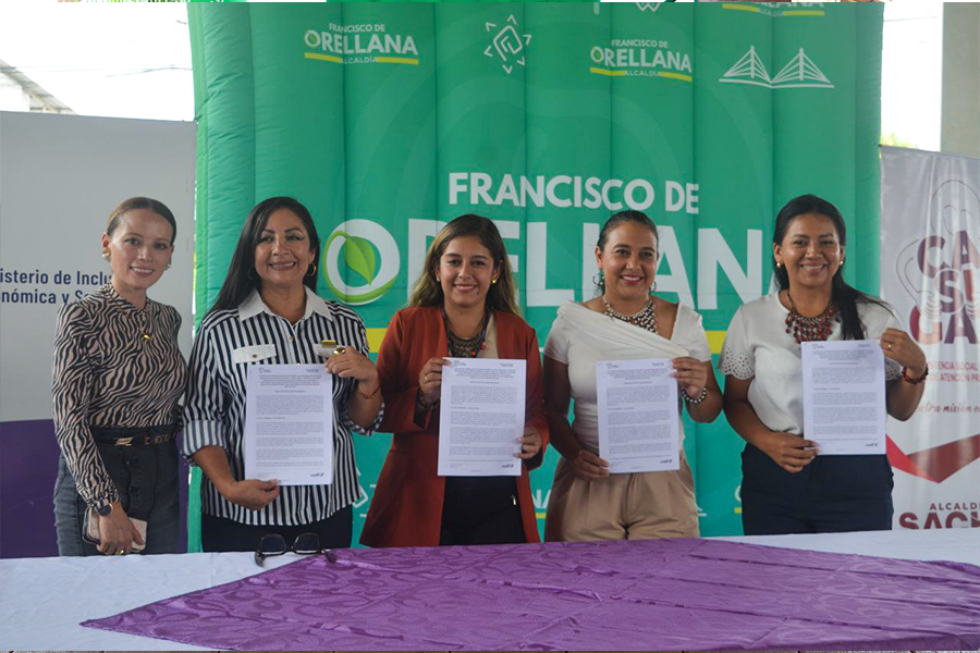 Alcaldía y MIES firman convenios para la inclusión social