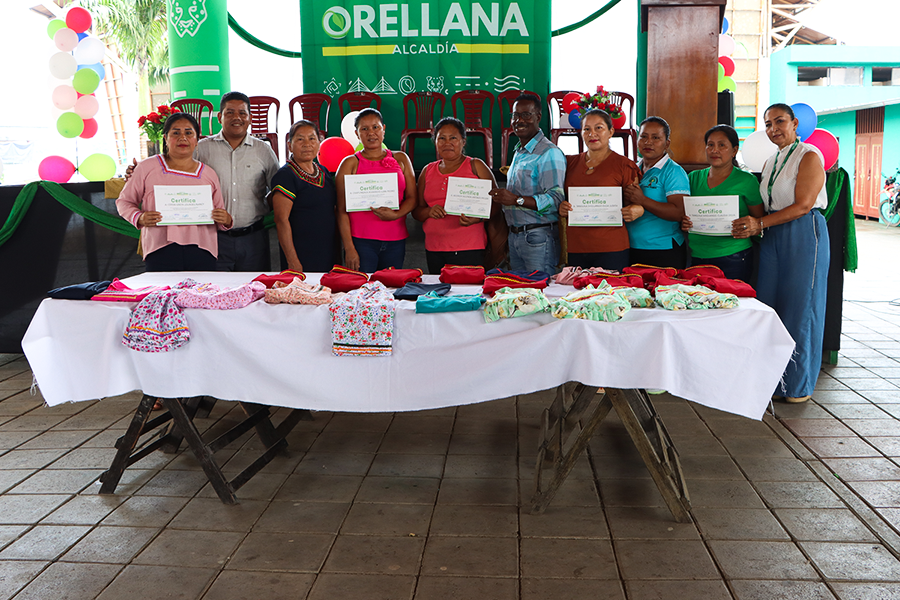 Alcaldía clausura taller de corte y confección de trajes típicos de la Nacionalidad Kichwa