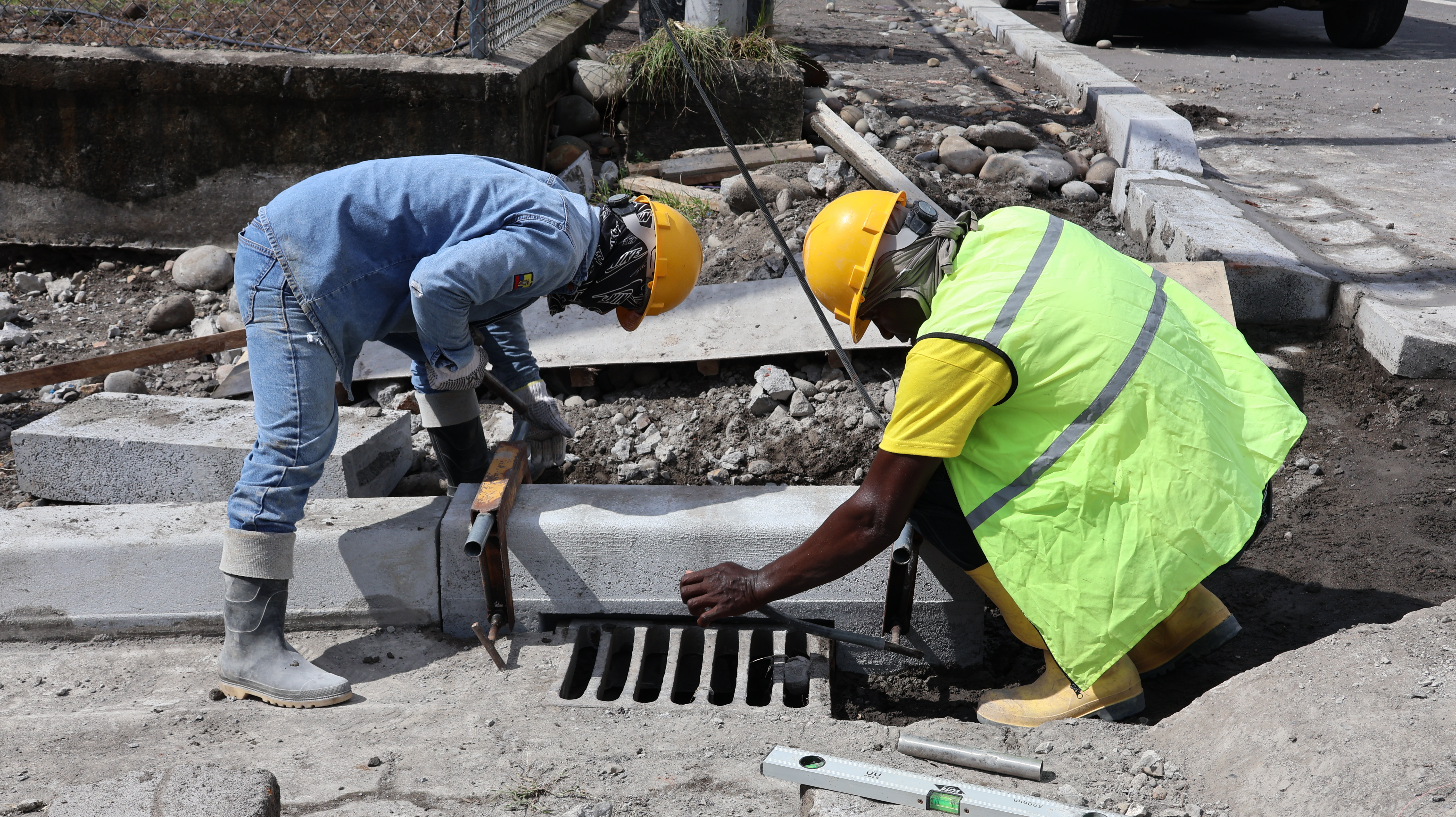 El Coca avanza: nueva bahía de estacionamiento impulsa orden, modernidad y progreso para todos