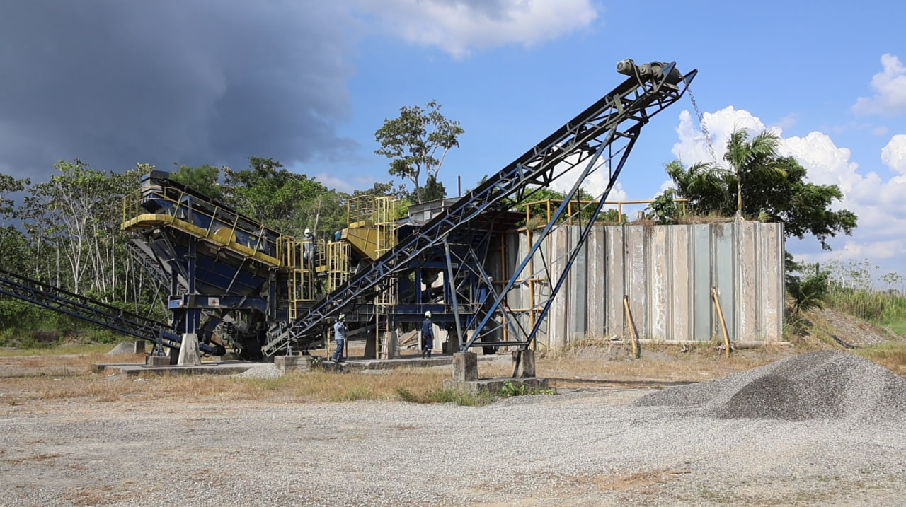 Con liderazgo y decisión, la alcaldesa Shirma Cortés recupera la maquinaria municipal