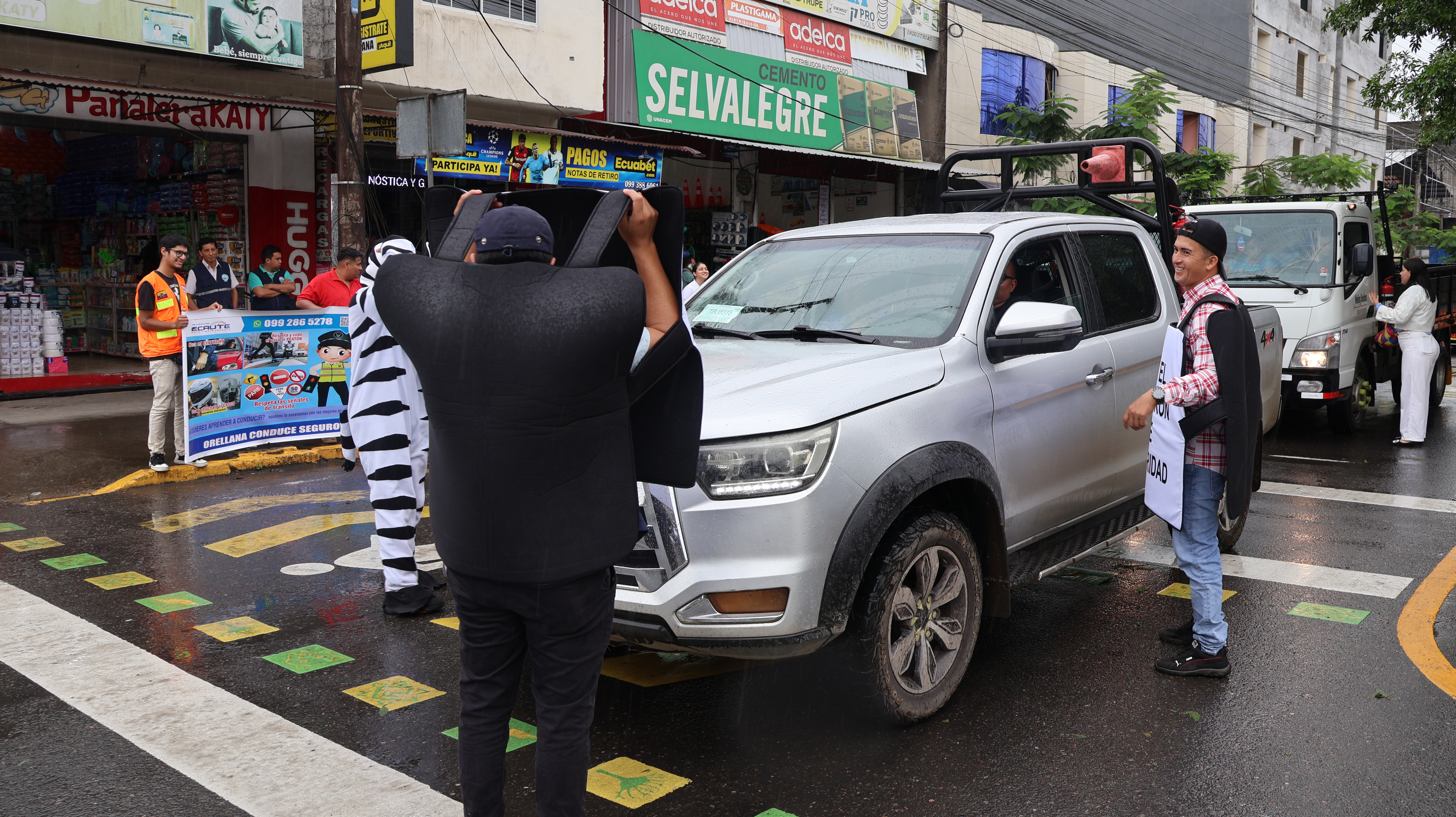 Municipalidad continúa con la campaña de concienciación vial para promover la seguridad en las calles