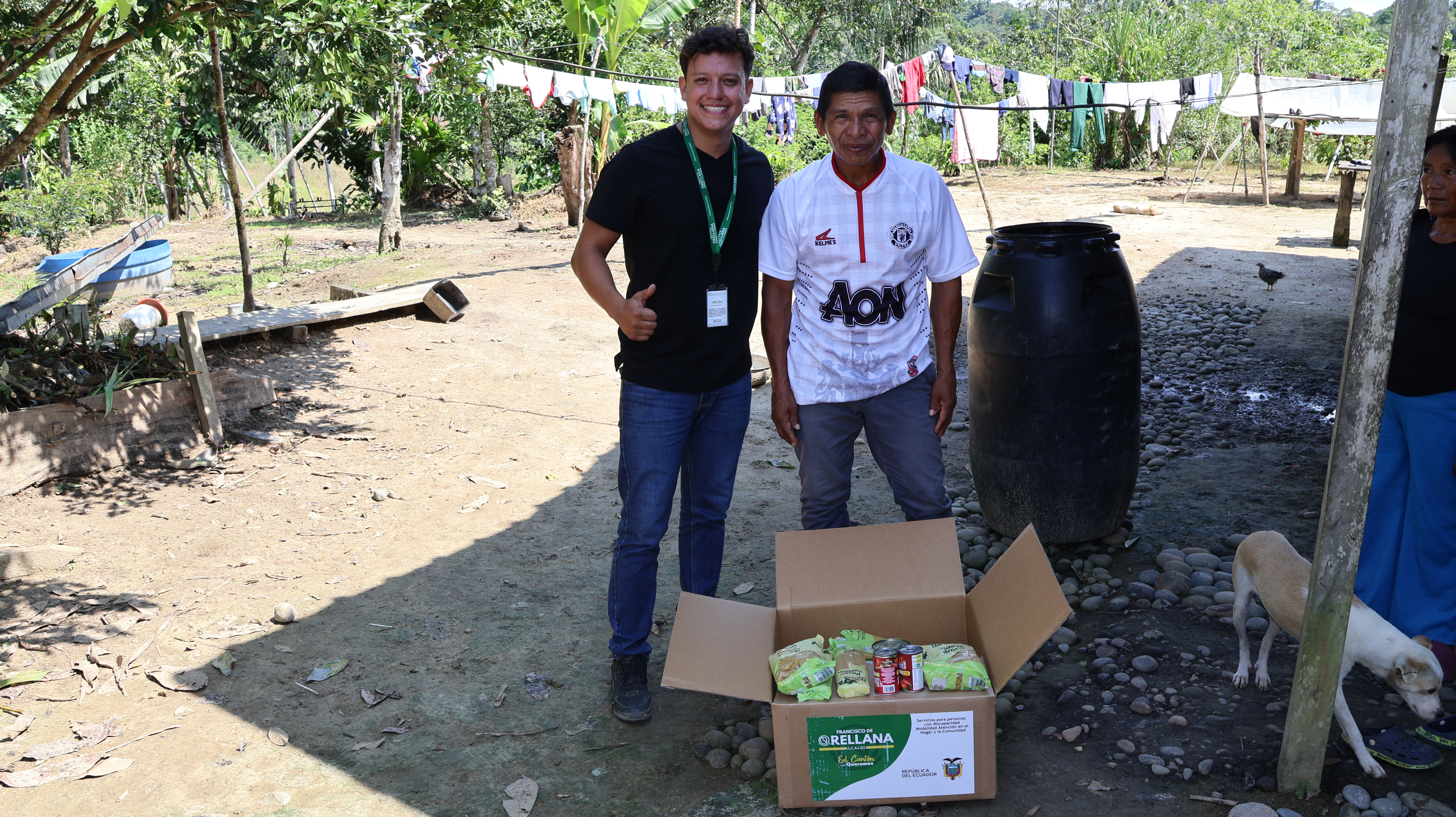 Entrega de Kits Alimenticios a personas con discapacidad en la parroquia Dayuma